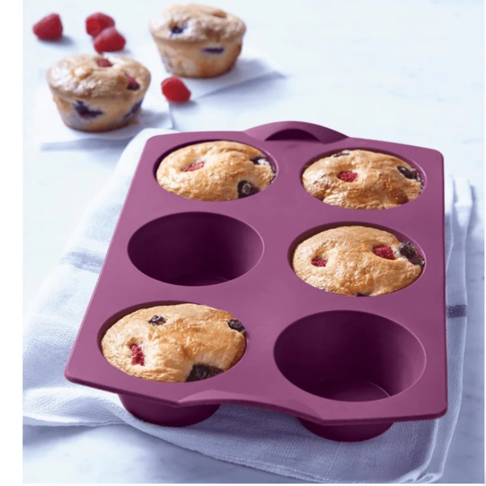 NEW SILICONE MUFFIN FORM